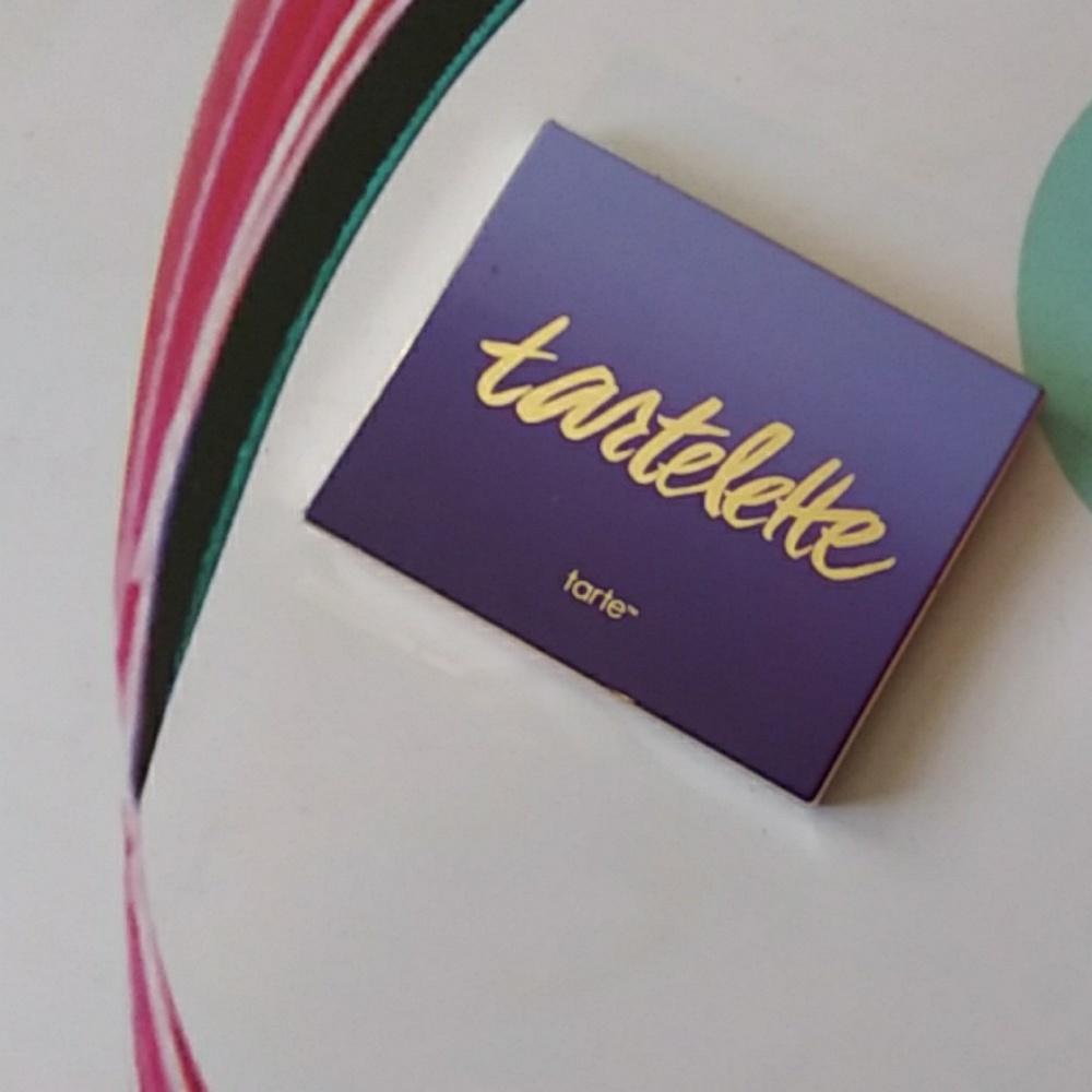 Tarte Tartelette Amazonian Clay Matte Palette